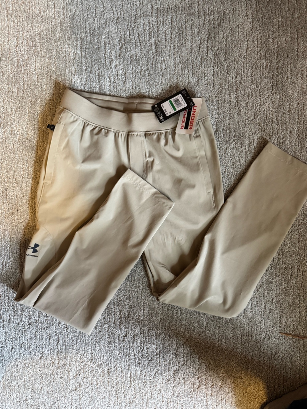NWT Under Armour unstoppable tapered pant